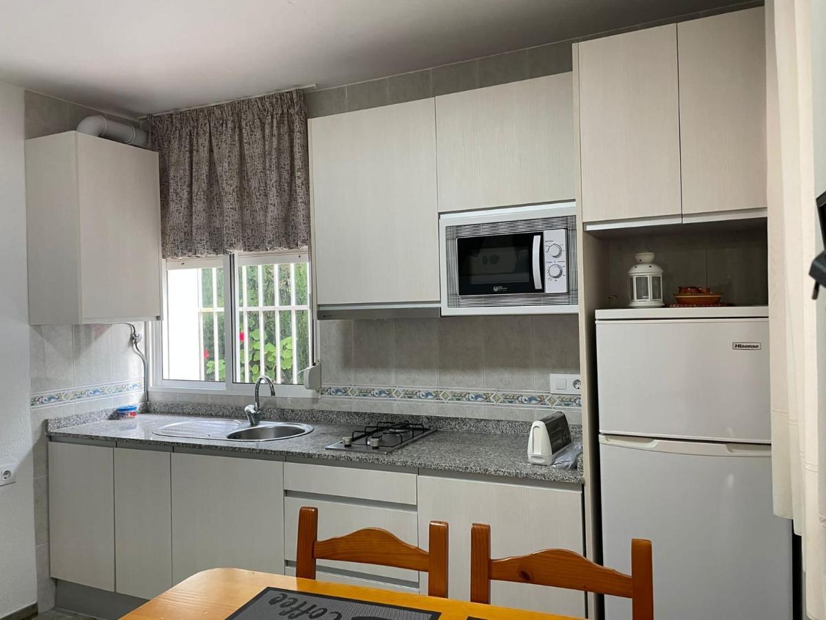 Apartamentos Bolonia Paraiso Екстериор снимка