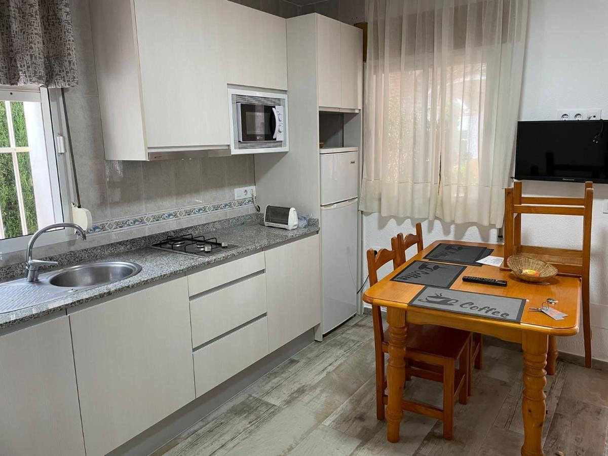 Apartamentos Bolonia Paraiso Екстериор снимка