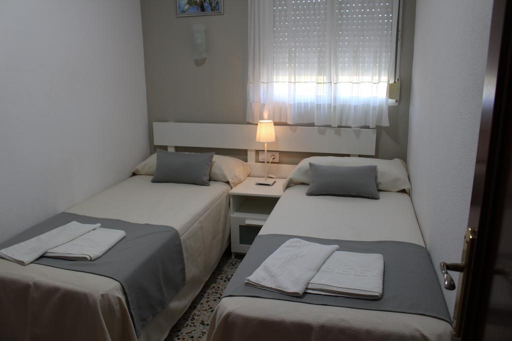 Apartamentos Bolonia Paraiso Екстериор снимка