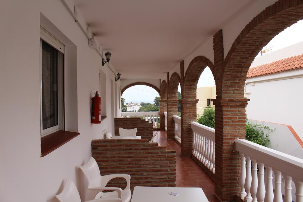 Apartamentos Bolonia Paraiso Екстериор снимка