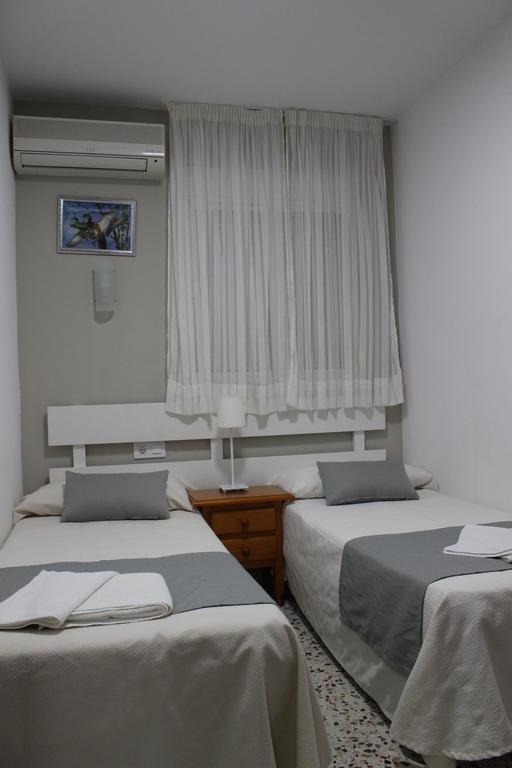 Apartamentos Bolonia Paraiso Екстериор снимка