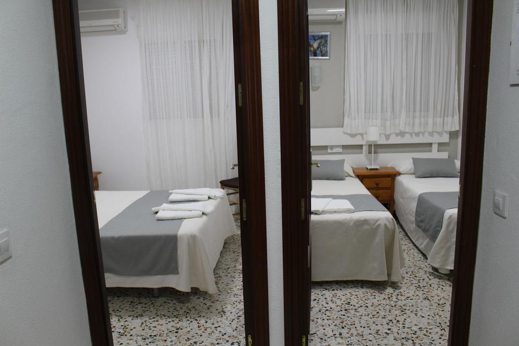 Apartamentos Bolonia Paraiso Екстериор снимка