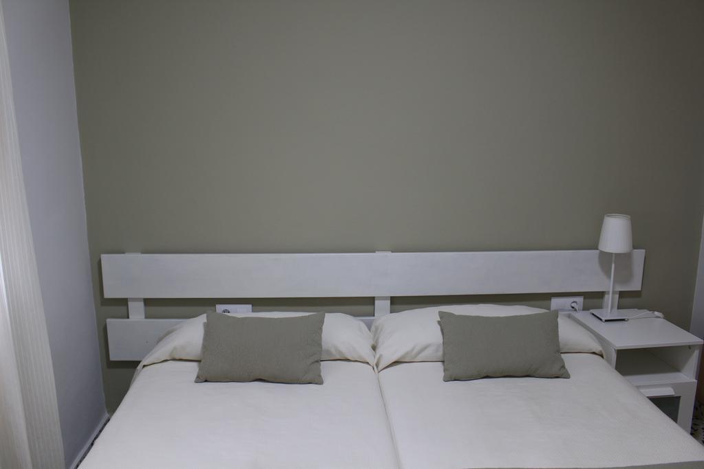 Apartamentos Bolonia Paraiso Екстериор снимка